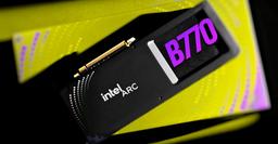 Это будет первая игровая 300-ваттная видеокарта Intel. Потенциальная конкурентка GeForce RTX 5060 Ti 16GB засветилась в Сети