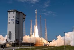 Состоялся пятый успешный пуск Vega C: европейская ракета помогает Корее строить собственный «космический щит»