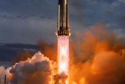 Крупнейшее IPO в истории: SpaceX собирается выйти на биржу при оценке в 1,5 триллиона долларов