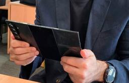Новейший Samsung Galaxy Z TriFold внезапно засветился с квадрокамерой, но на самом деле их три. Разбираемся, как так вышло