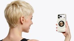 Чехол Selfix для iPhone 17 Pro добавляет второй AMOLED-экран на задней панели и поддержку карт памяти до 2 ТБ