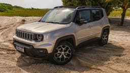 Jeep Renegade 2025 добрался до России: кроссовер предлагают за 5,5 млн рублей. В Европе эта модель уже не продается