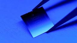 Квантовые процессоры Google и IBM получили шанс на тысячекратный рост мощности благодаря новому кубиту Принстона