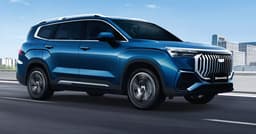 Официальный дилер Geely продал в России битый автомобиль под видом нового — менять машину не хотят