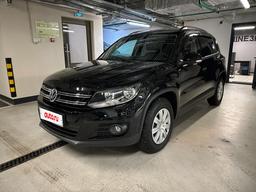 В России за 2,5 млн рублей продают Volkswagen Tiguan с полным приводом. Но есть нюанс: он 2011 года выпуска