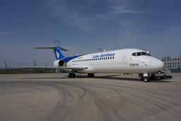 Подвиньтесь, Airbus и Boeing. Китайская COMAC всерьез берется за международный рынок, первый авиалайнер COMAC C909 поставлен в Лаос