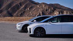 Практичность кроссовера и просторность минивэна. Li Auto раскрыла сроки выхода i8