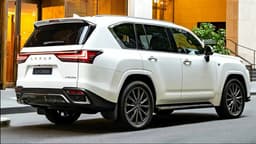 В России впервые начали продавать Lexus LX 2025, адаптированный под наши климатические и дорожные условия