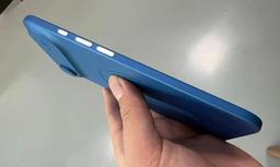 Привыкаем к совершенно новому дизайну Apple: инсайдер показал макеты iPhone 17 Pro и iPhone 17 Air