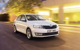 В России предлагают недорогие новые Skoda Rapid