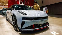 Уже выпущенные Zeekr смогут сами выполнять экстремальные манёвры на скорости 120 км/ч
