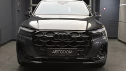 Новейшие Audi Q7 с бензиновыми и дизельным моторами в России подешевели на несколько миллионов рублей с октября 2024