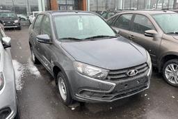 Скрытые «допы» и каско: рейд по дилерам показал, что купить Lada Granta за 750 тыс. рублей почти нереально