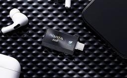 Самый маленький в мире портативный SSD на 1 ТБ, на котором не остаются отпечатки пальцев. Представлен Adata SC730
