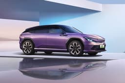 Представлен новейший кроссовер Honda P7 размером с Porsche Macan — с камерами вместо зеркал