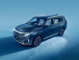 Замена Toyota Highlander, Hyundai Palisade и BMW X5. В России поменялись цены на Exeed VX