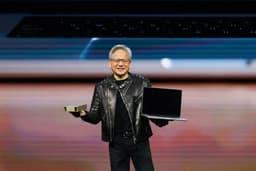 «Может быть, вечеринка и состоится. Меня не приглашали». Глава Nvidia заявил, что ему не предлагали купить долю в Intel