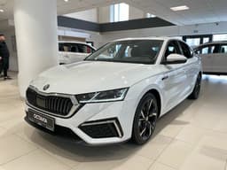 В России продают десятки новых Skoda Octavia (A8) с расходом 5,5 л на 100 км
