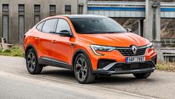«Почти дешевле нерастаможенной» и с максимальным оснащением. Новый Renault Arkana из Европы продают в России за 2,75 млн рублей