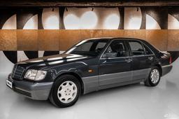 Легендарный Mercedes S-Class W140 в состоянии «капсула времени» продают в России за 8,3 млн рублей, пробег за 30 лет — всего 28 тыс. км