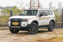 Скидка в 7000 долларов на Toyota Land Cruiser Prado 250 сделала свое дело: продажи внедорожника в Китае взлетели на 77%