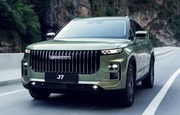 Россияне распробовали кроссоверы Jaecoo: продажи на падающем рынке выросли на 25%, самая популярная модель — Jaecoo J7