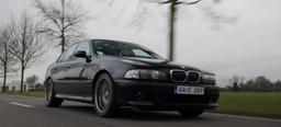 В продаже появился уникальный BMW M5 производства Volkswagen с мотором W10