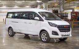 АвтоВАЗ запустит производство минивэнов SKM в 2026 году — это более вместительная альтернатива Lada Largus