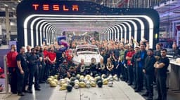Самый продаваемый автомобиль в мире. Tesla на одном заводе в Берлине выпустила уже 500 000 Model Y