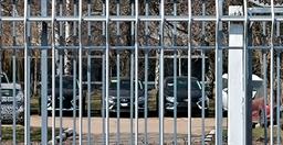 Lada Iskra в цвете «Чёрная пантера» показали на АвтоВАЗе перед началом серийной сборки