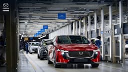 Совершенно новая «шестёрка» Mazda. В Европу отправилась первая партия седанов Mazda 6e