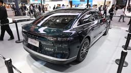 Самый большой седан Chery получил 5-метровый кузов, автопилот 3-го уровня и запас хода 1400 км. Представлен новый флагман Fulwin A9