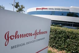 Johnson & Johnson провела клинические испытания хирургического робота OTTAVA