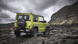 В России сильно подешевели Suzuki Jimny 2025 — теперь всего от 2,5 млн рублей