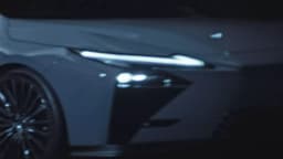 Совершенно новый Lexus ES — опубликовано первое видео