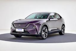 Новейший кроссовер Mazda EZ-60 для Китая будет оснащен лучше, чем флагманский CX-90 для США: огромный экран с разрешением 5К и акустика с 23 динамиками