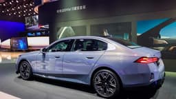 «Семёрка» больше не нужна? Представлен новый BMW 5 Series с колёсной базой больше, чем у 7 Series (G11)