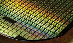Intel и Samsung TSMC точно не догнать. Тайваньская компания представила SoW-X — это революция в упаковке, которая сделает чипы в 40 раз мощнее