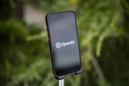 98,7% опасных запросов заблокировано: OpenAI усиливает защиту ИИ-моделей от биоугроз с помощью автоматизированного мониторинга