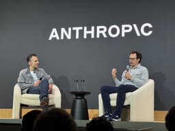 Anthropic: новая ИИ-модель шантажирует разработчиков в 84% случаев при замене