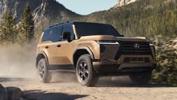 Lexus GX 550 заметно подешевел в России: премиум-версия Toyota Land Cruiser 250 с мощным мотором и гарантией 100 тыс. км — всего 14 млн рублей (вместо 18 млн в феврале 2025 года)