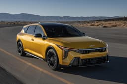 Kia Ceed уходит в историю, а его преемник — Kia K4 — получит «механику» и 1,0-литровый мотор