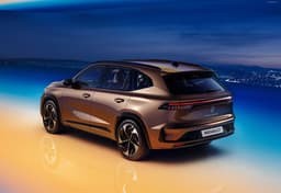 Копия Geely Monjaro от Renault. Новейший Renault Grand Koleos вышел на мировой рынок
