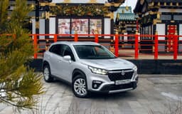 Suzuki не даёт заводскую гарантию в России, но сохраняет постгарантийное обслуживание и поддержку клиентов