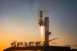 Разрешение на запуск нового Starship давно есть, но гигантская ракета не стартует ни сегодня, ни на этой неделе