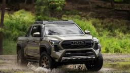 Toyota Tacoma 2025 едет в Россию: крутой внедорожник с мощной силовой установкой, 8-ступенчатым «автоматом» и полным приводом — за 9,5 млн рублей