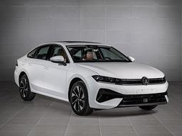 Volkswagen в Китае совсем не такой, как в Германии: компактный седан Sagitar по оформлению интерьера теперь может заткнуть за пояс Golf