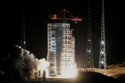 Китай удваивает секретные спутниковые группировки