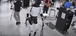 Домохозяйки больше не нужны: Tesla Optimus занимается уборкой, глажкой, приготовлением еды, мытьём посуду и прочими вещами в новом видео