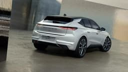Премиальный Citroen с ChatGPT в комплекте: представлен новейший хетчбэк DS №4